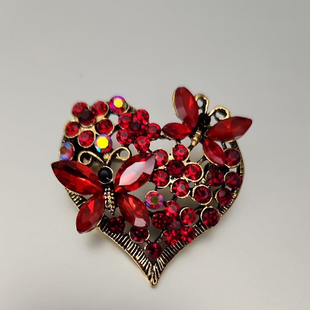 Heart Butterfly Candy Apple Red Irridescent Gems Heart Brooch 12$